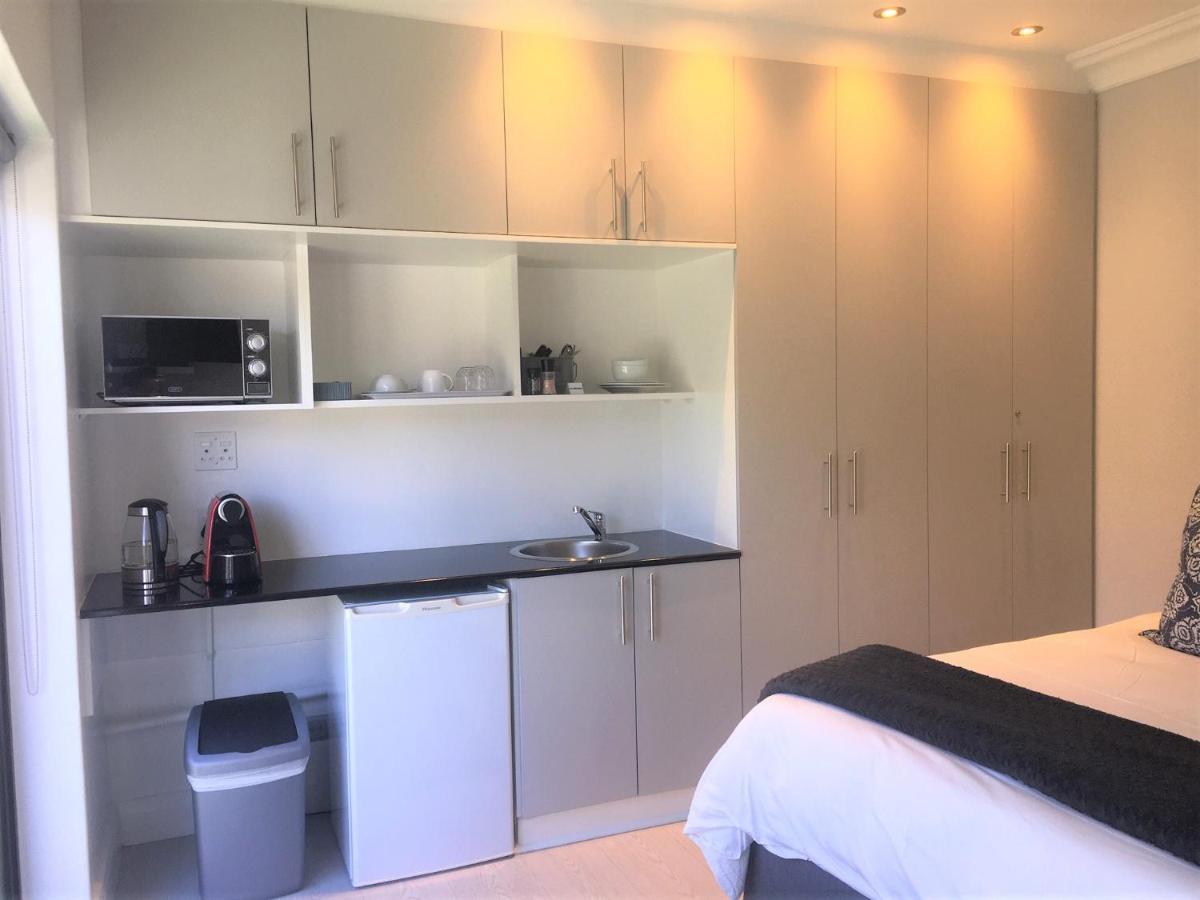 Ocean Breeze Sunset Beach - Cape Town Bagian luar foto