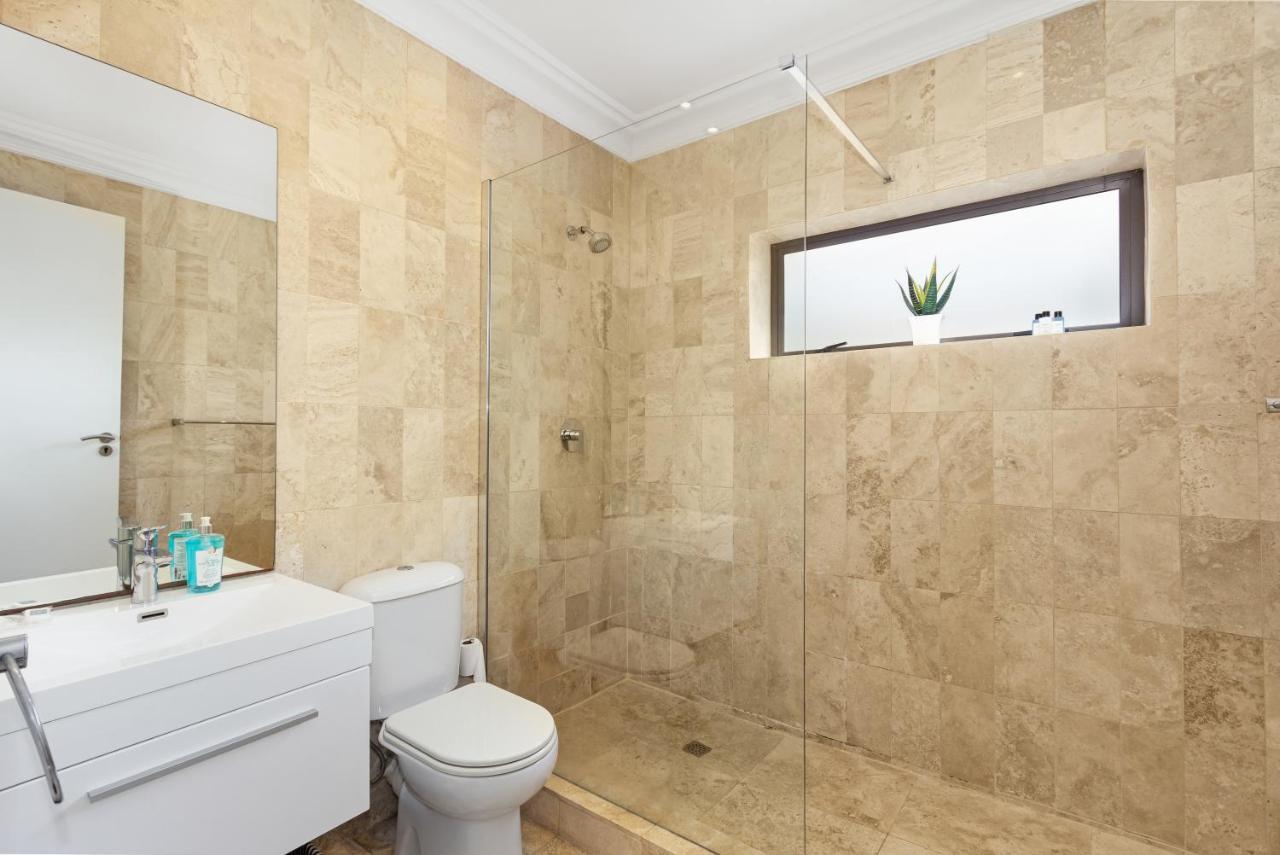 Ocean Breeze Sunset Beach - Cape Town Bagian luar foto