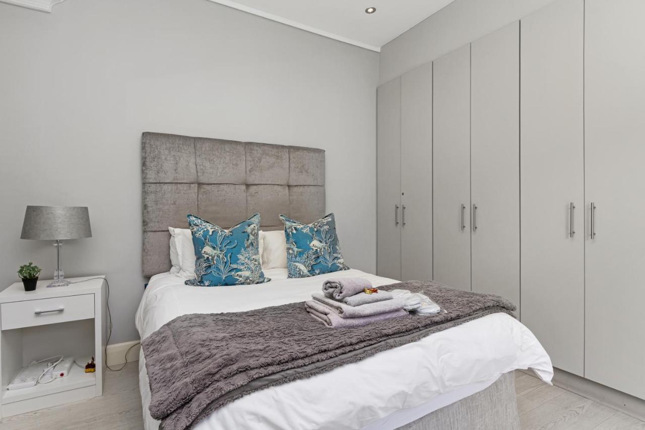 Ocean Breeze Sunset Beach - Cape Town Bagian luar foto