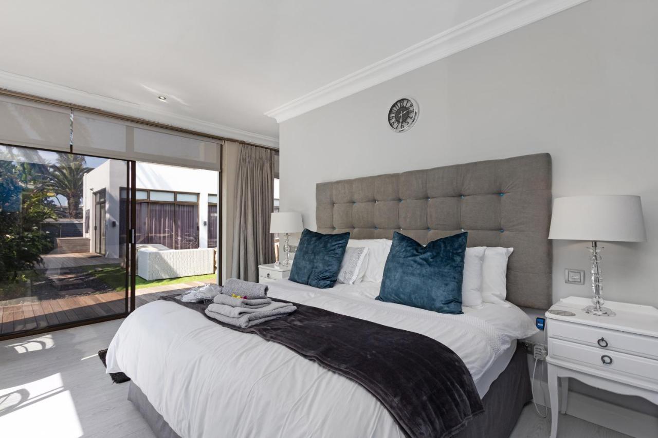Ocean Breeze Sunset Beach - Cape Town Bagian luar foto