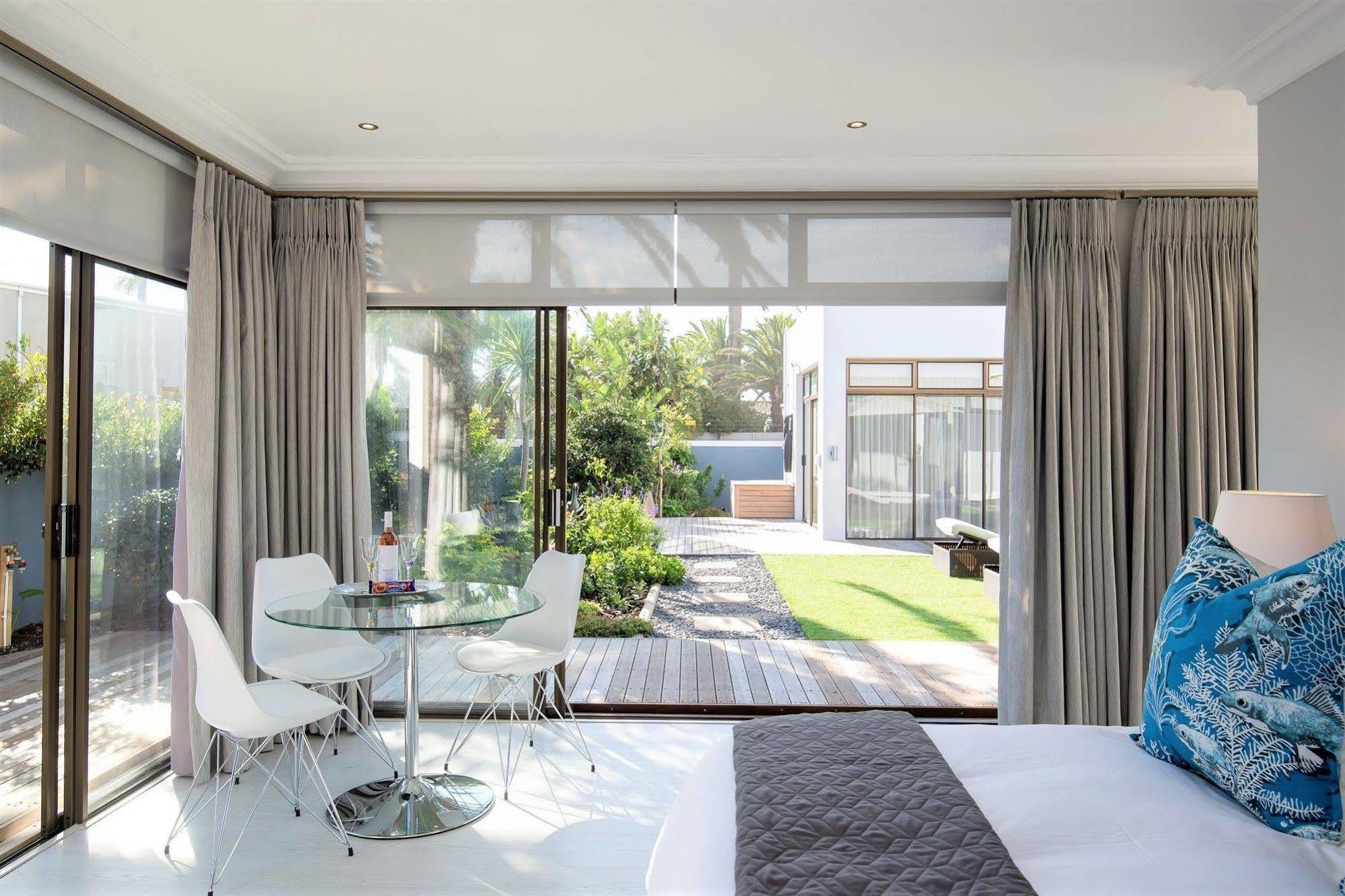 Ocean Breeze Sunset Beach - Cape Town Bagian luar foto