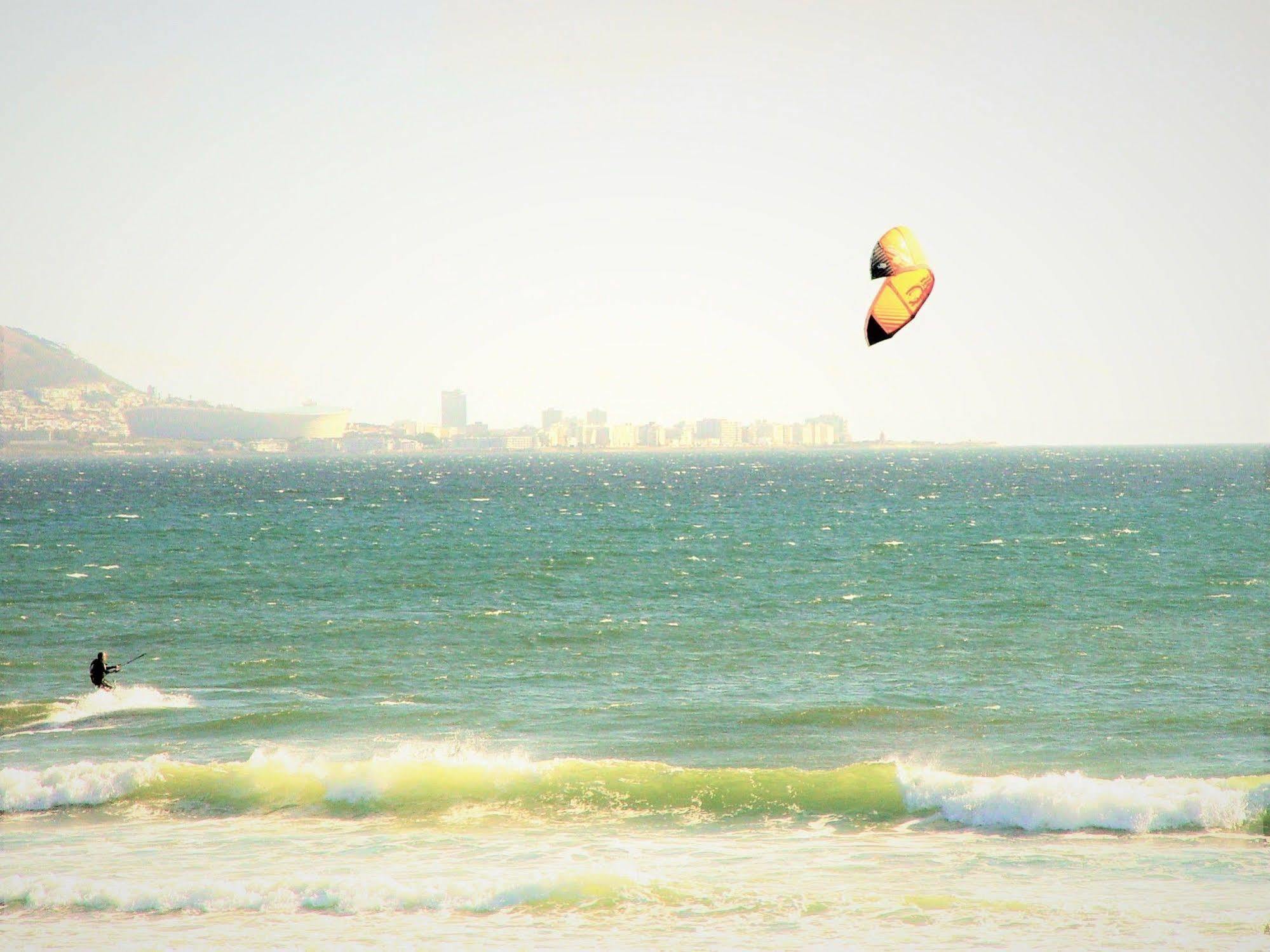 Ocean Breeze Sunset Beach - Cape Town Bagian luar foto
