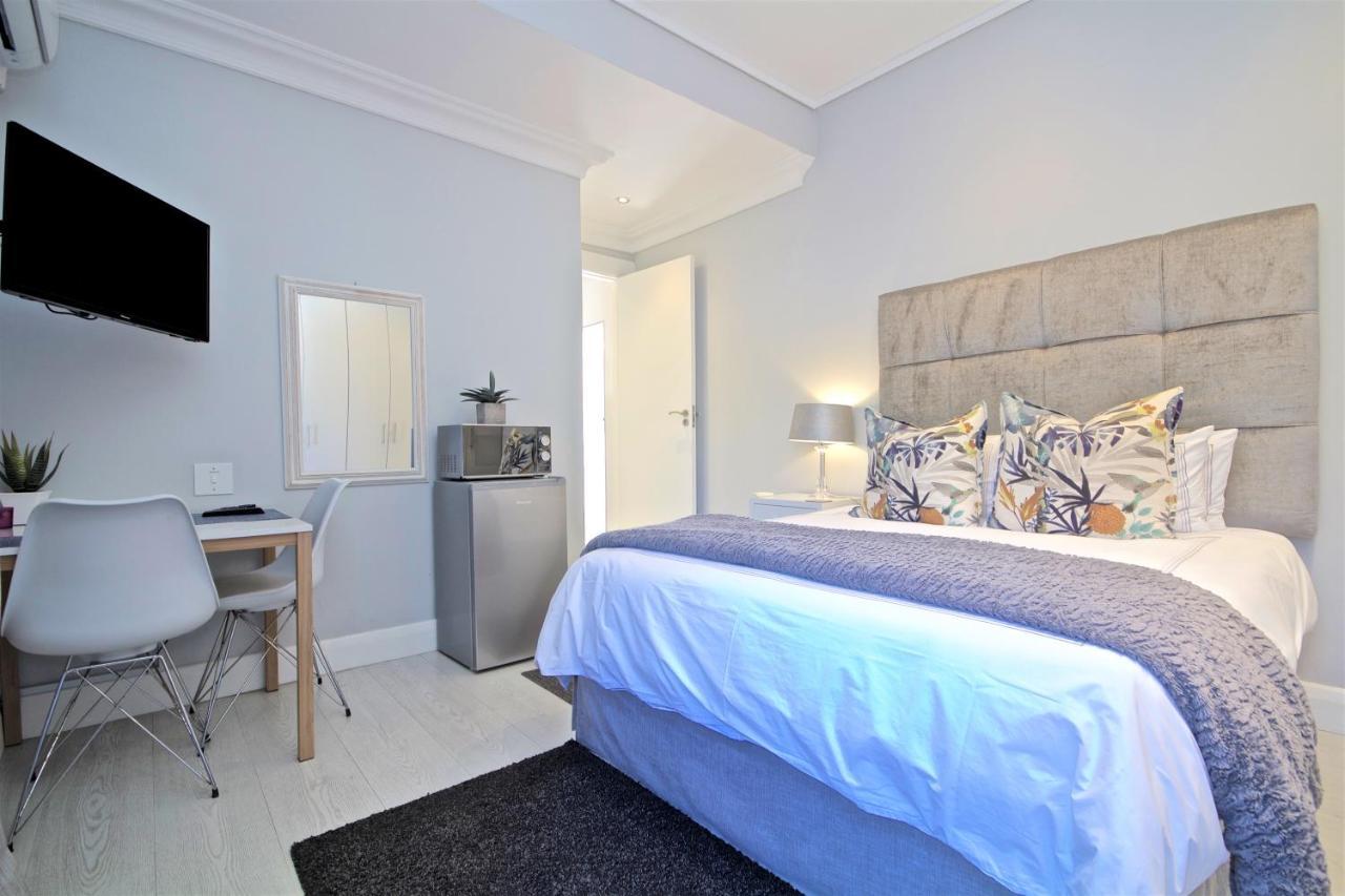 Ocean Breeze Sunset Beach - Cape Town Bagian luar foto